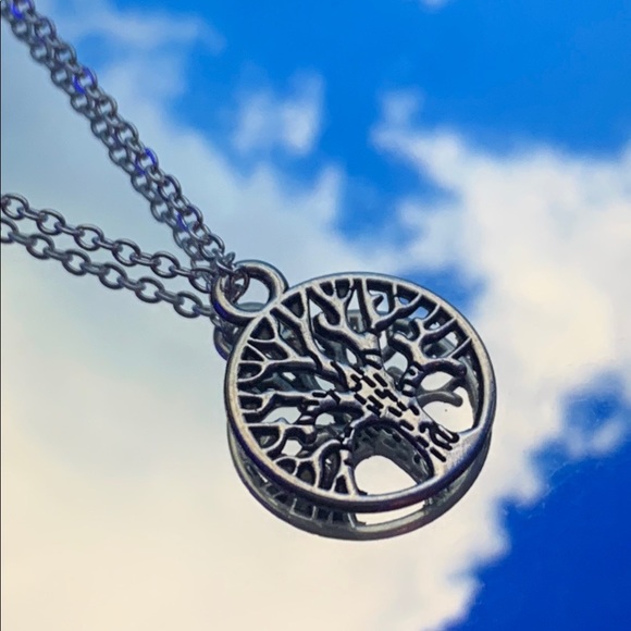 handmade tree of life necklace! - Picture 3 of 3